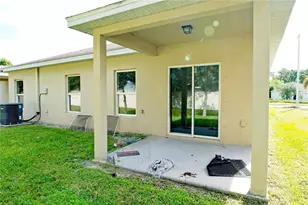 10119 Candleberry Woods Ln, Gibsonton, FL 33534 - Photo 22