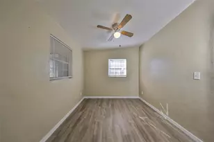 3880 67th Ave N, Pinellas Park, FL 33781 - Photo 16