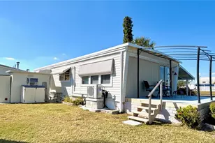 144 Americana Ct NE, Saint Petersburg, FL 33702 - Photo 26