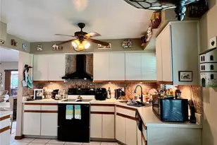 22707 Weeks Blvd, Land O Lakes, FL 34639 - Photo 16