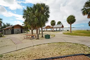 7369 Royal Palm Dr, New Port Richey, FL 34652 - Photo 38