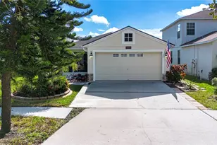 10617 Navigation Dr, Riverview, FL 33579 - Photo 4