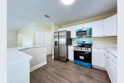8101 Casuarina Drive, Port Richey, FL 34668 - Photo 8