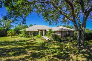 18301 S Obrien Rd, Groveland, FL 34736 - Photo 2