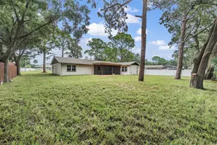 9504 W Cluster Ave, Tampa, FL 33615 - Photo 26