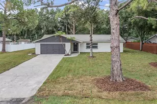 9504 W Cluster Ave, Tampa, FL 33615 - Photo 32