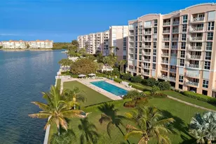 4951 Bacopa Ln S, Saint Petersburg, FL 33715 - Photo 56