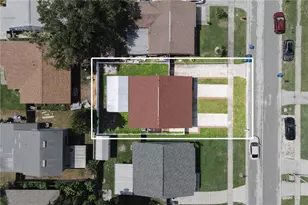 16009 Saddle Creek Dr, Tampa, FL 33618 - Photo 32