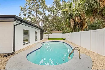 4822 W Bay Court Avenue, Tampa, FL 33611 - Photo 2