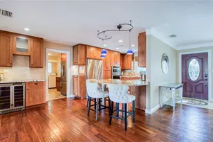 4222 Miller Dr, Saint Pete Beach, FL 33706 - Photo 10