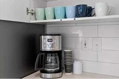 914 N Newport Avenue, Tampa, FL 33606 - Photo 10