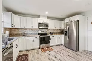 2603 Lancaster Dr, Sun City Center, FL 33573 - Photo 8