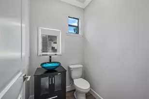 14808 Lake Magdalene Cir, Tampa, FL 33613 - Photo 10