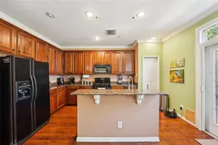 2947 Bayshore Pointe Dr, Tampa, FL 33611 - Photo 14
