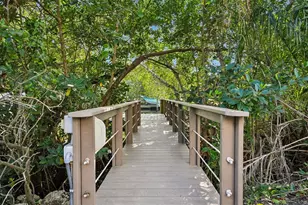 660 Bay Laurel Ct NE, Saint Petersburg, FL 33703 - Photo 50