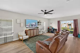 16703 Myrtle Sand Dr, Wimauma, FL 33598 - Photo 12