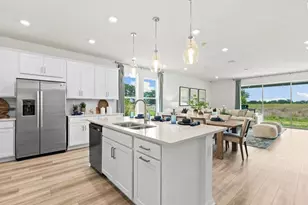 12763 Dockyard Trl, Palmetto, FL 34221 - Photo 10