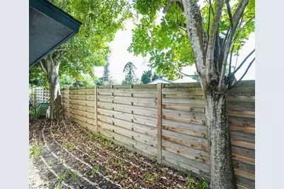 1112 Longfellow Road, Sarasota, FL 34243 - Photo 48