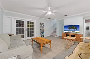 1112 Longfellow Rd, Sarasota, FL 34243 - Photo 4