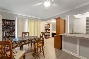 1112 Longfellow Rd, Sarasota, FL 34243 - Photo 22