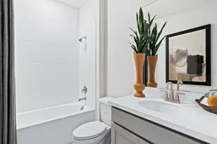 12525 Wharf Ter, Palmetto, FL 34221 - Photo 20
