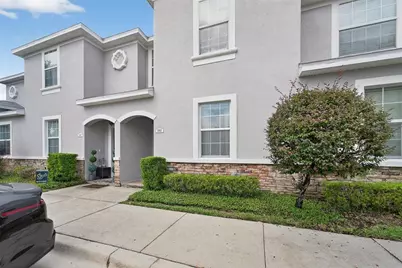 2052 Greenwood Valley Drive, Plant City, FL 33563 - Photo 2