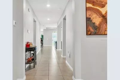 528 Ocean Spray Drive, Ruskin, FL 33570 - Photo 6