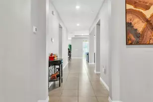 528 Ocean Spray Dr, Ruskin, FL 33570 - Photo 6