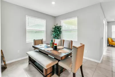 528 Ocean Spray Drive, Ruskin, FL 33570 - Photo 12