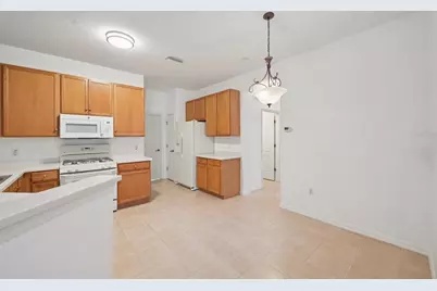 2040 Sifield Greens Way #24, Sun City Center, FL 33573 - Photo 8