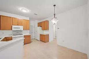 2040 Sifield Greens Way, Sun City Center, FL 33573 - Photo 8