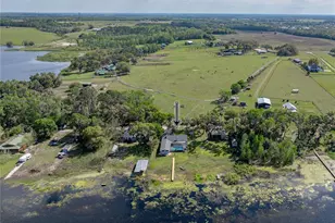 18253 Townsend House Rd, Dade City, FL 33523 - Photo 8