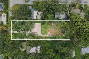 16625 Indian Mound Rd, Tampa, FL 33618 - Photo 2