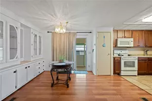 7050 El Matador St, Zephyrhills, FL 33541 - Photo 10