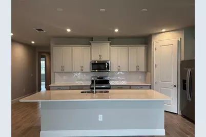 12352 49th Street E, Parrish, FL 34219 - Photo 2