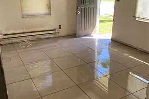 1443 5th St S, Saint Petersburg, FL 33701 - Photo 10