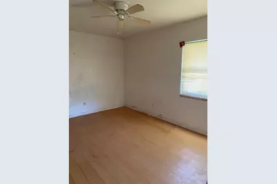 1443 5th Street S, Saint Petersburg, FL 33701 - Photo 8