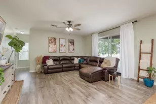 3115 Chessington Dr, Land O Lakes, FL 34638 - Photo 12