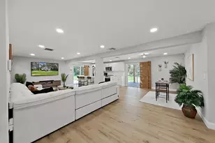 6902 E 29th Ave, Tampa, FL 33619 - Photo 26