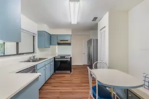 2111 Groveglen Ln S, Lakeland, FL 33813 - Photo 14