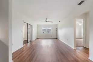 2111 Groveglen Ln S, Lakeland, FL 33813 - Photo 10