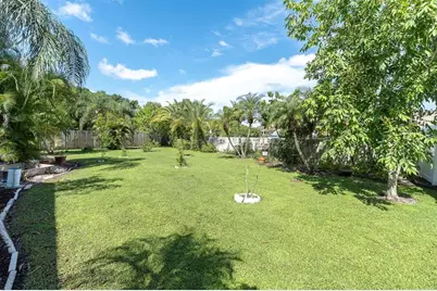 12046 Stone Crossing Circle, Tampa, FL 33635 - Photo 38