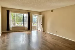 2402 Ecuadorian Way, Clearwater, FL 33763 - Photo 6