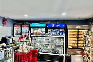 6101 Symmes Rd, Gibsonton, FL 33534 - Photo 6