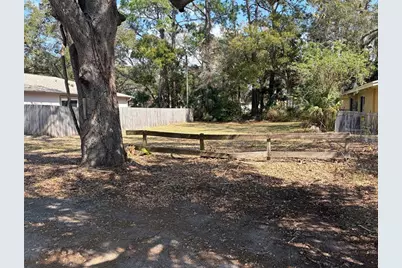 422 Maple Way, Safety Harbor, FL 34695 - Photo 2