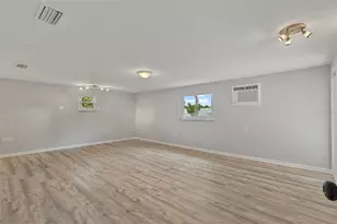 2434 Lake View Blvd, Port Charlotte, FL 33948 - Photo 24