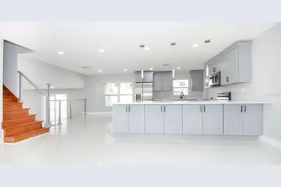 6708 Gateway Drive, Tampa, FL 33615 - Photo 6