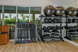 7825 Coral Sea Ln, Palmetto, FL 34221 - Photo 34