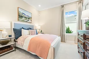 7825 Coral Sea Ln, Palmetto, FL 34221 - Photo 12