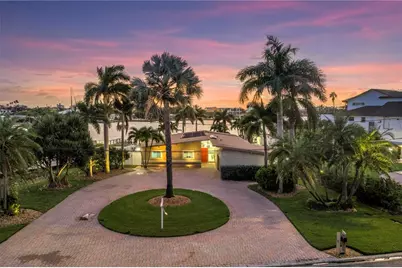 16 Treasure Lane, Treasure Island, FL 33706 - Photo 1